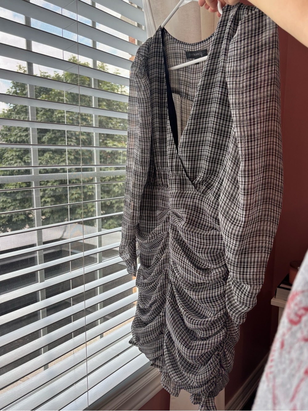 Dynamite Black and White Plaid Ruched V-Neck Long Sleeve Dress